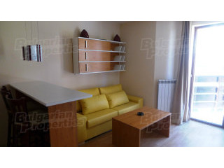 Well-Furnished Holiday Apartment 500 M..