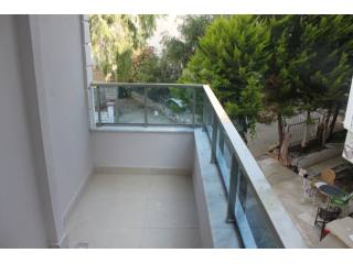 Demir apartments, Altinkum.