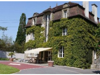Superb Eight Bedroom Manor House