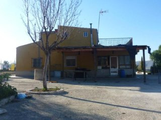 Villa for sale in Hondon de los Frailes..