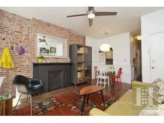 2 bedroom Apartment For Sale: 209 14TH..