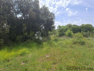 Građevinsko zemljište Štinjan (P + 2) 989 m²