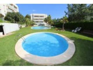 4 Bedrooms - Apartment - For Sale