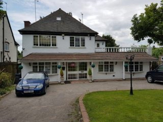 Beautiful Larger Detached Property in..
