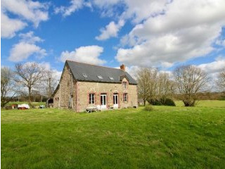 4 Bedroom Farm House For Sale