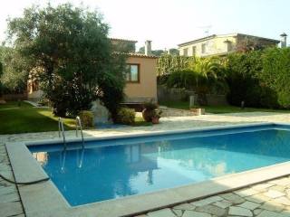 10 Bedrooms - Villa - Girona - For Sale