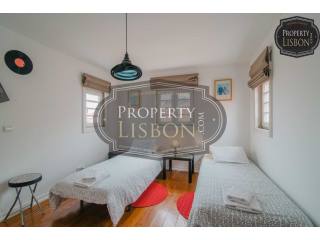 2 Bed Lisbon Apartment in Chiado
