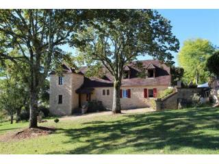 Wonderful Stone House And Guesthouse..