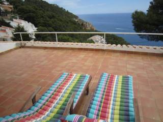 APARTMENT WITH SPECTACULAR SEA VIEWS IN..