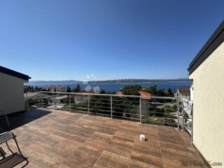 Penthouse Crikvenica 120m2 u blizini mora