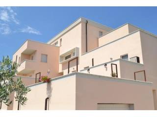 1 Bedroom - Apartment - For Sale