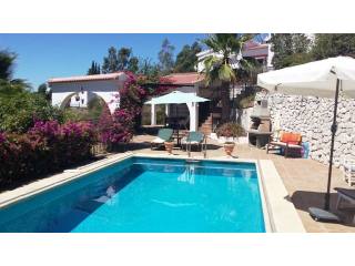 Country Houses for Sale in Competa..