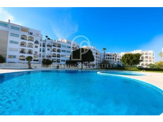 Fantastic three bedroom apartment in..