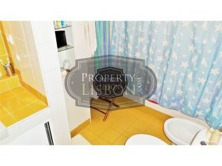 T3 Lisbon Apartment for Sale with..