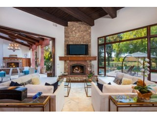 18307 Calle La Serra