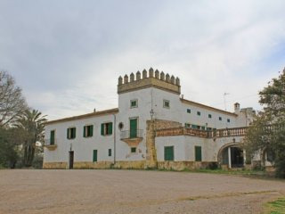 Big Property In Peaceful Countryside In..