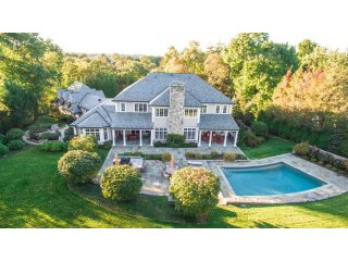 5 bedroom House For Sale: 12 Park Road..