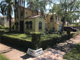 4 bedroom House For Sale: 1222 Columbus..