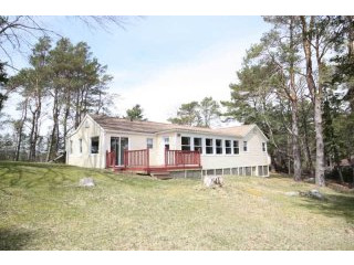 4 bedroom House For Sale: 423 Cormorant..
