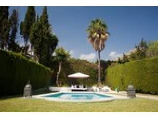 4 Bedrooms - Villa - Malaga - For Sale