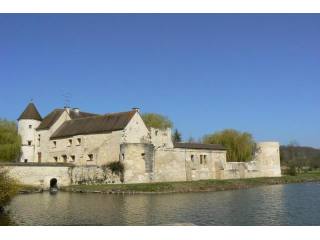 6 bedroom Castle For Sale: 60600..