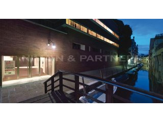 Appartamento in Vendita a Venezia