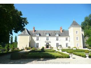 9 bedroom Castle For Sale: 24640..