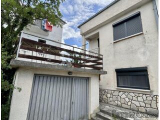 Jadranovo,dvojna kuća 250 m od mora
