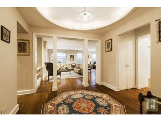 3 bedroom Apartment For Sale: 515 EAST..