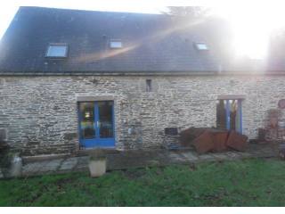 Stone House With Pool In Countryside