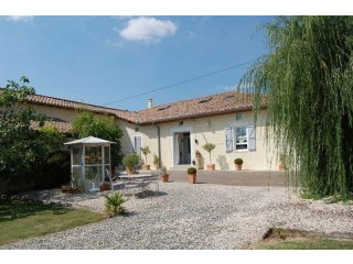 Well Renovated Longere With Land