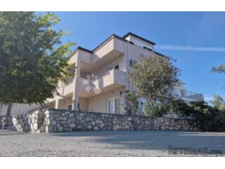 ŠPARADIĆI, Kuća s 5 apartmana 50 m od mora!
