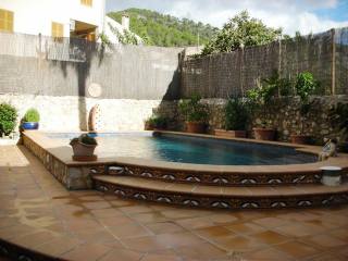 4 Bedrooms - House - Islas Baleares -..