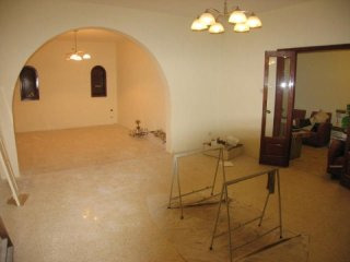 Terraced House, Luxurious Finish