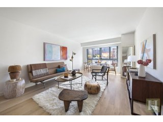 2 bedroom Apartment For Sale: 2231 ADAM..