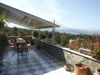 Apartment For Sale In Chania
