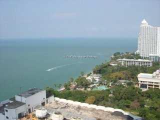 1 Bedroom Condo for sale in Wongamat -..