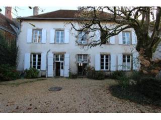 7 bedroom Character For Sale: 19..