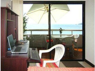 Cool 1 Bedroom Seaview Apartment in..