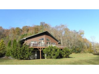 Riverfront NC Mountain Cabin Retreat