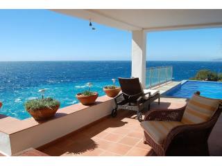5 Bedroom Villa with Pool and Access to..