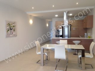 Flat, Luxurious Finish