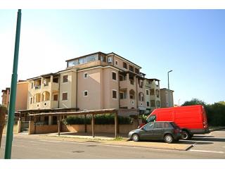 1 Bedroom - Apartment - For Sale