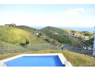 2 Bed Apartment for sale in Calahonda