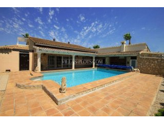 5 Bedroom Finca,Villa In Pedreguer