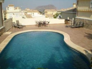 5 Bedrooms - Villa - Alicante - For Sale
