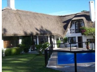 4 Bedroom House - For Rent - Rinc. Del..