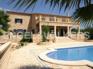 Fantastic country house with beautiful..