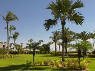 1 bedroom Condominium For Sale:..