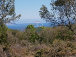 Građevinsko zemljište, istočna Istra s prekrasnim pogledom